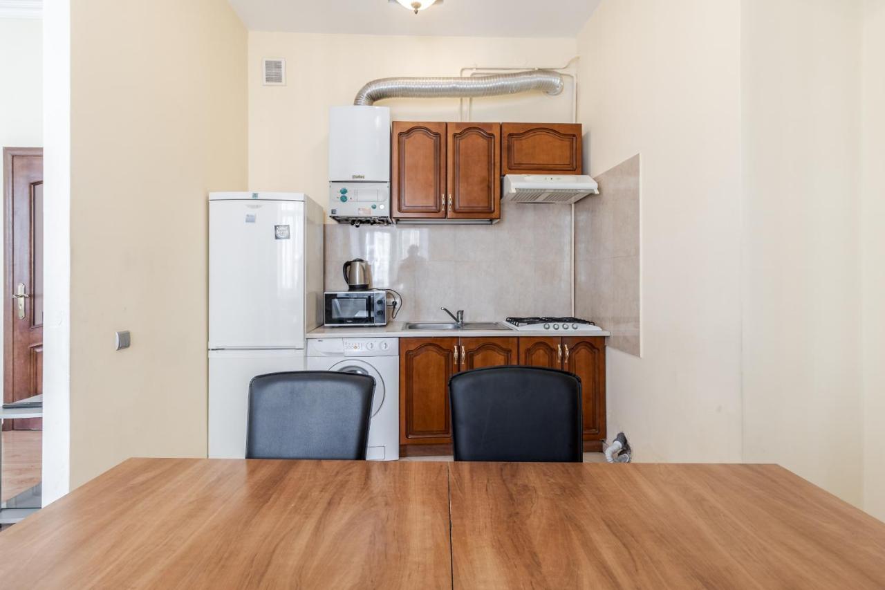 Fedorova Apartment Lviv Eksteriør billede